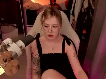 Chaturbate Live Sex Cam of _meowmiko__
