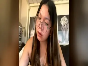 Chaturbate Best live sex cam show of foxieeealona