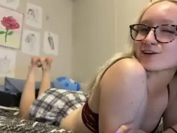 Chaturbate Free Live Porn of itshallie