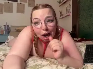 Chaturbate Live Sex Cam of curvycate127