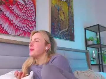 Chaturbate Live Sex Cam of islandladies