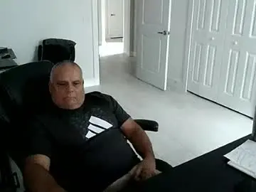 Chaturbate Free Live Porn of ivanny10