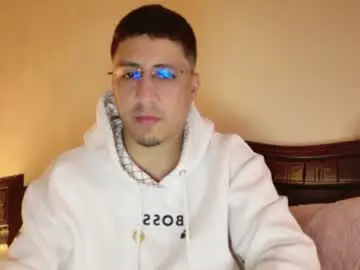 Chaturbate Free Porn Cam of francopizano