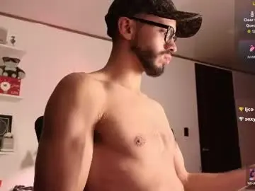 Chaturbate Sex Chat of phantom_bigger1