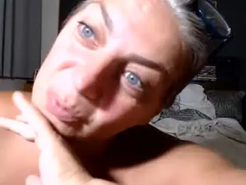Chaturbate Free Porn Cam of milfyanddaddy