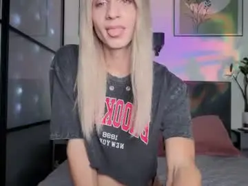 Chaturbate Best live sex cam show of huge_vee