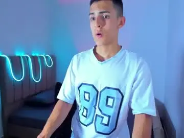 Chaturbate Best live sex cam show of matiius18