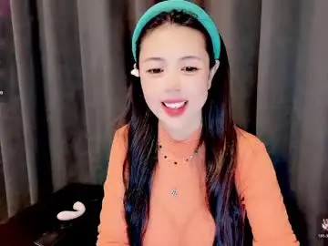 Chaturbate Live Sex Cam of moli666