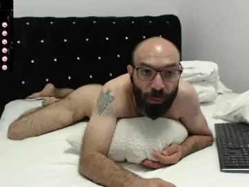 Chaturbate Live Sex Cam of raul27big