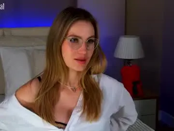 Chaturbate Best live sex cam show of yungtessa