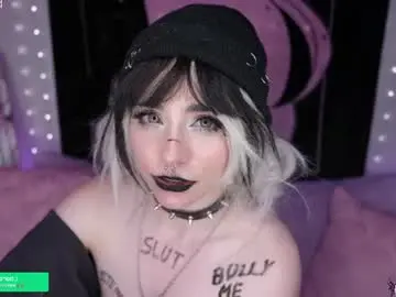 Chaturbate Live Sex of crimsonkitten