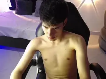 Chaturbate Best live sex cam show of blakzen_