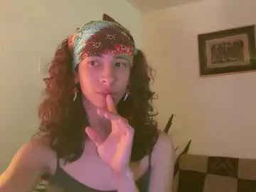 Chaturbate Adult Video Chat of camille_delrey