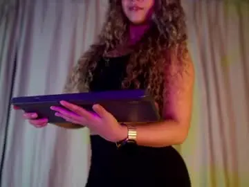 Chaturbate Free Porn Cam of melina_smith1