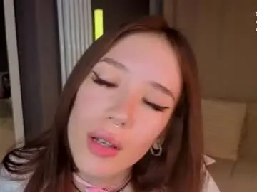 Chaturbate Live Sex Cam of tinyanie