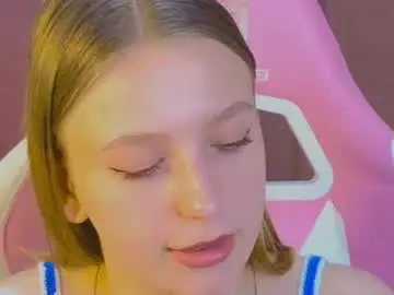 Chaturbate Watch Live Sex Cams of nikkibenz03