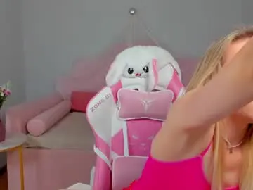 Chaturbate Live Sex of elaravoltage