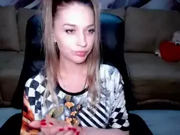 Chaturbate Live Sex Cam of lovellymalina