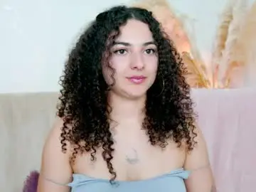 Chaturbate Live Sex Cam of merida_bell18
