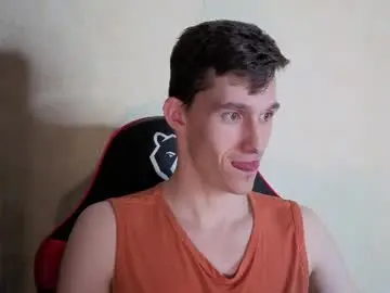 Chaturbate Live Sex Cam of touch_me8
