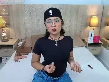Chaturbate Live Porn of iris_gomez