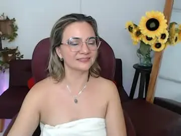 Chaturbate Watch Live Sex Cams of rebeca_milf