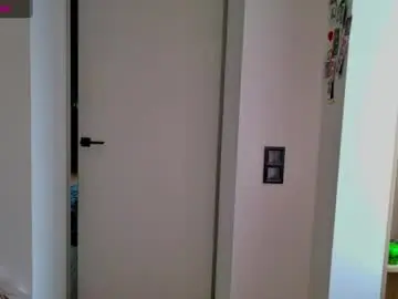 Chaturbate Live Sex of white_king999