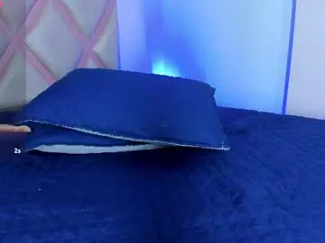 Chaturbate Watch Live Sex Cams of shaira_07_