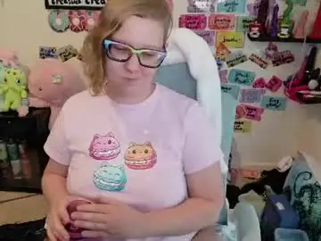 Chaturbate Free Live Porn of ten_tickle_pixie