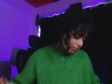 Chaturbate Free Live Porn of ema_ploxx