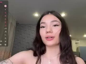 Chaturbate Adult Video Chat of linhtadt