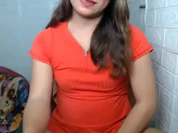 Chaturbate Live Sex Cam of ambitchpinay