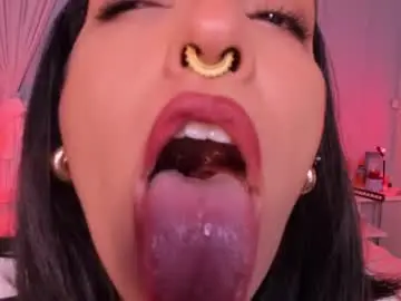 Chaturbate Best live sex cam show of cleo_foxx
