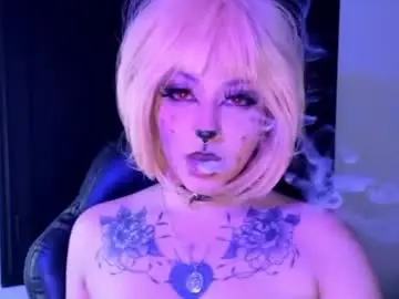 Chaturbate Free Porn Cam of kora_red999