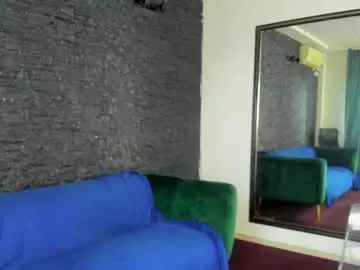 Chaturbate Free Porn Cam of diamondmilff