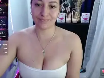 Chaturbate Best live sex cam show of mhialorens