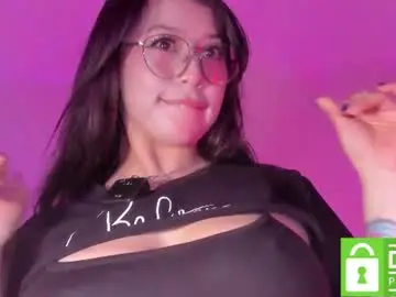 Chaturbate Live Sex Cam of galaxgnn