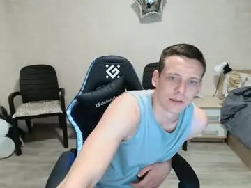 Chaturbate Live Porn of mikimaus0101
