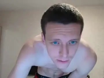 Chaturbate Sex Cam of mikimaus0101