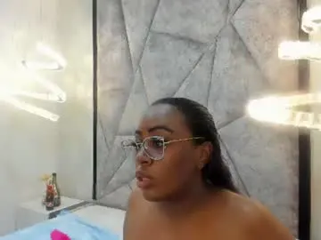 Chaturbate Watch Live Sex Cams of zoebrowns