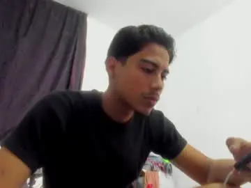 Chaturbate Nude Webcam of angelo000000000000000x