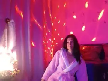 Chaturbate Live Sex Cam of elysasun