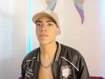 Chaturbate Private Sex Chat of monyel_blake