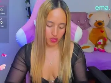 Chaturbate Watch Live Sex Cams of ema_tayy