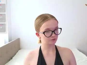 Chaturbate Watch Live Sex Cams of katebunnys