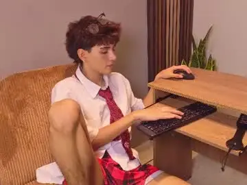 Chaturbate Free Porn Cam of christopher_robin4