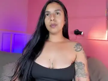 Chaturbate Live Sex Cam of desi_latin