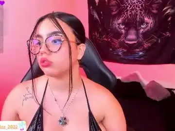 Chaturbate Live Sex of nicolle_ruizz