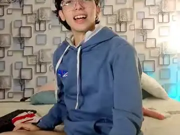 Chaturbate Watch Live Sex Cams of twink_sebas7