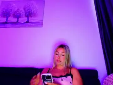 Chaturbate Best live sex cam show of abella_soleill